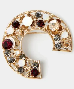 A Touch Of Vintage Brooch Set