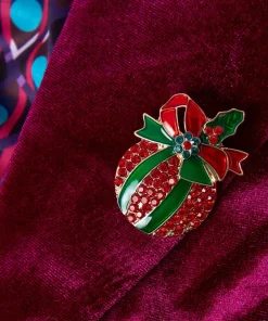 All The Baubles Vintage Style Brooch