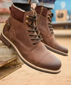 Aviator Borg Lined Oiled Boots