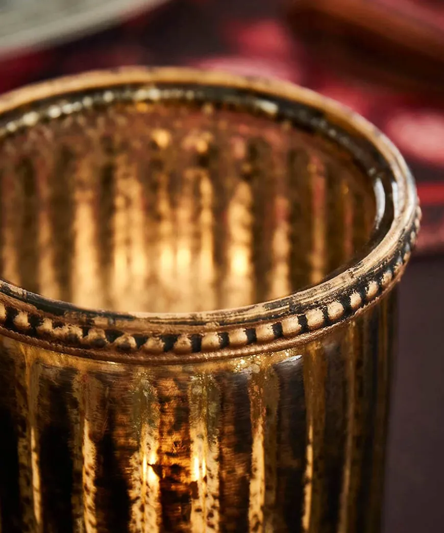 Charming Cylinder Candle Holder