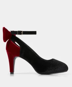 Divine Diva Velvet Bow Shoes