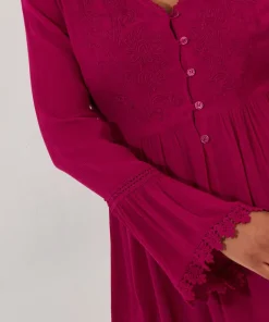 Ever So Pretty Embroidered Tunic Top