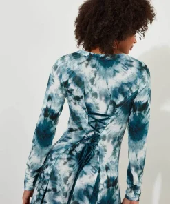 Fabulously Flattering Dress