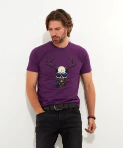 Keeping It Wild Tee