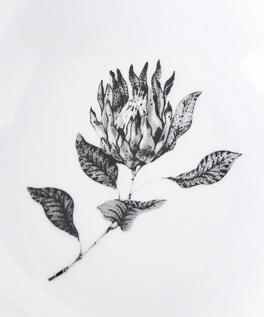 Magnificent Monochrome Floral Bowls