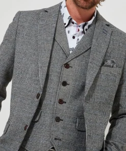 Marvellous Mix Blazer