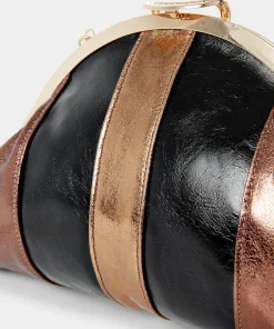 Remarkable Charlotte Frame Bag