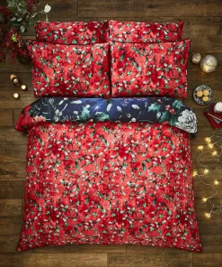 Wondrous Woodland Festive Reversible Duvet Set